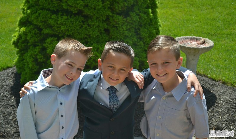 鼠年男宝宝起名禁忌 - 星座运势