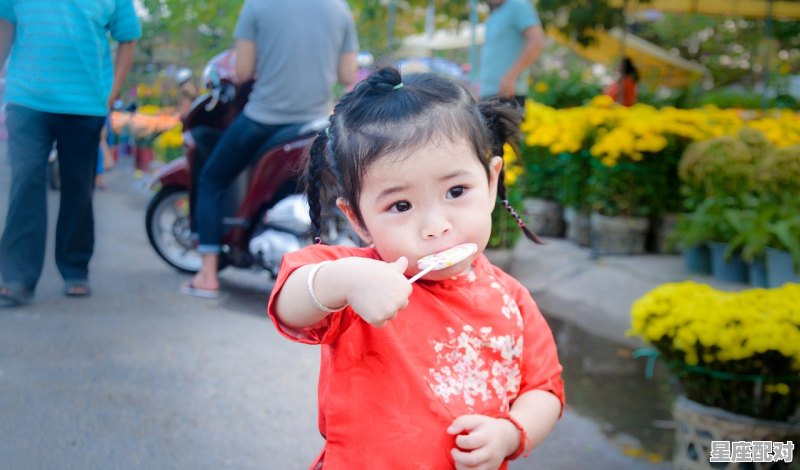 属鼠的女孩取什么名字 - 星座运势