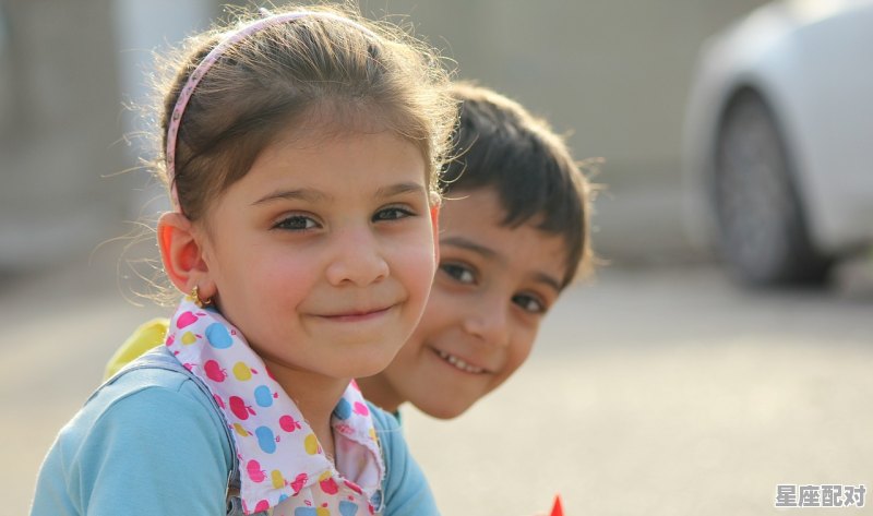 鼠宝宝取名大全2020款女孩 - 星座运势