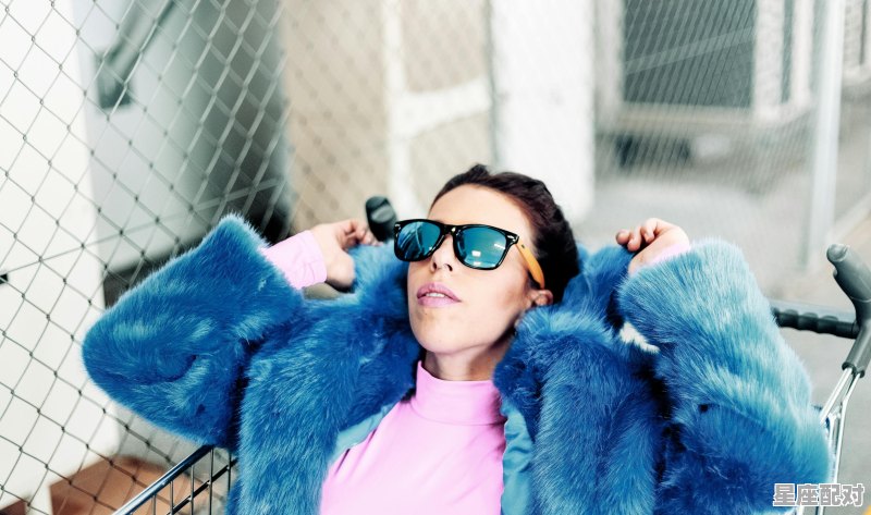 双鱼座穿衣打扮 双鱼座穿衣打扮 - 星座运势