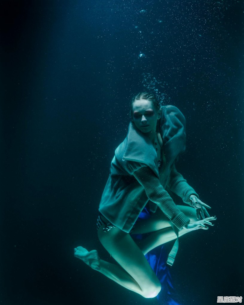 谁会是狮子座女生的致命情敌？ - 星座运势