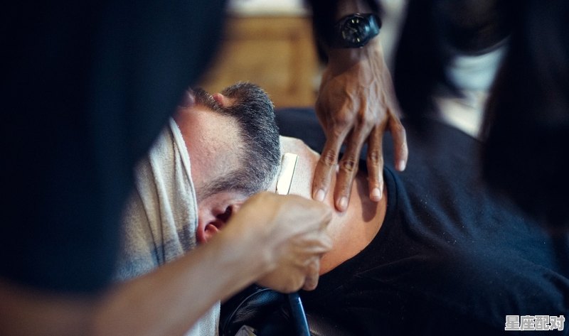 啥男人年纪越大，越顾家 - 星座运势