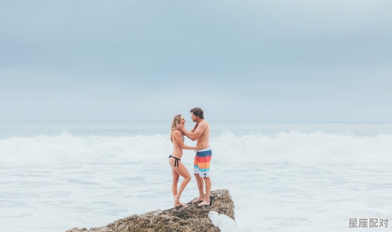 水瓶男天蝎女配对 - 星座运势