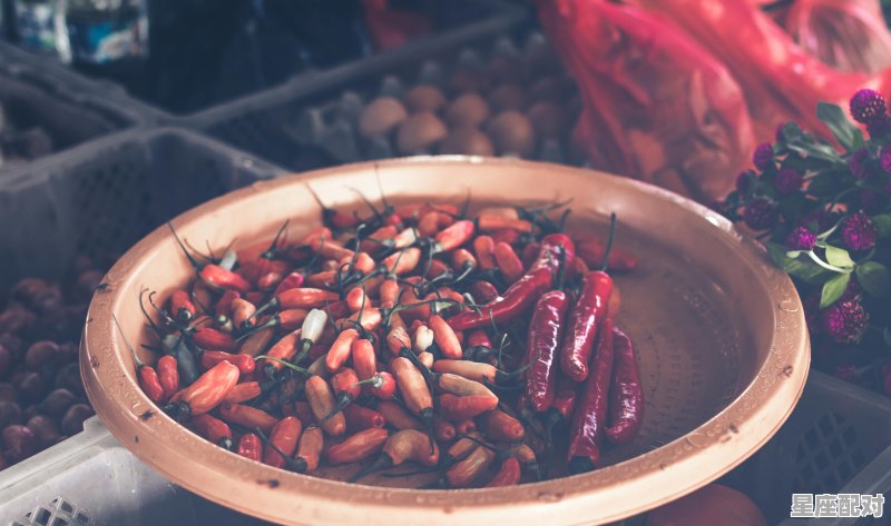 吃辣椒是什么意思,梦到辣椒 吃辣椒是什么意思,梦到辣椒 - 星座运势