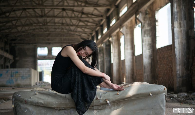 天秤座女生的基本性格，天秤座性格女 - 星座运势