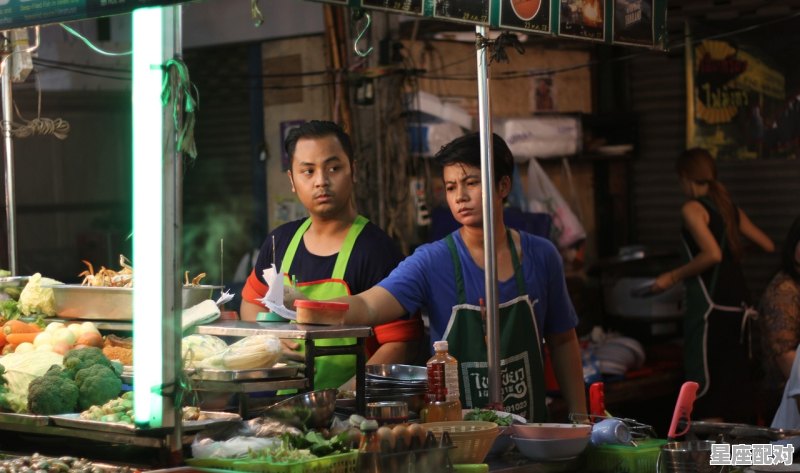 小年习俗吃啥，中国的习俗过小年吃什么 - 星座运势