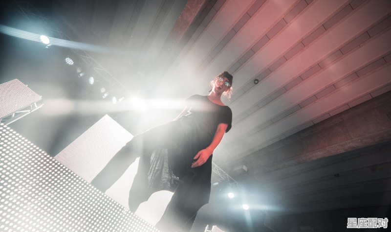 11月是什么星座的男人，什么星座是男 - 星座运势