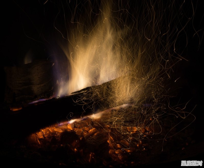 火里烧是什么，河南23小年习俗是吃火焰 - 星座运势