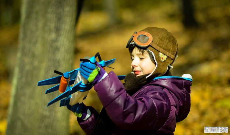 水瓶座男性格特点和弱点,水平座男生性格特点 - 星座运势