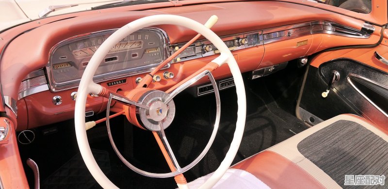 乘坐飞机时，怎样知道座位等级，字母T，R等表示什么_商务经济舱与经济舱区别 - 星座运势