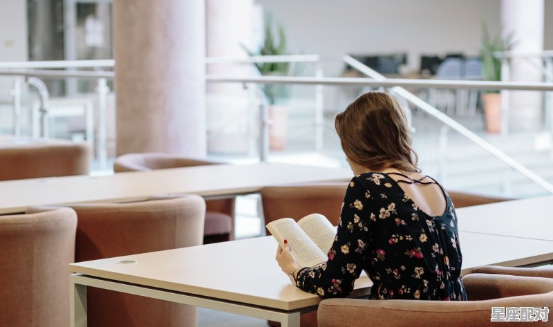 做梦了怎么回复女生_一个女孩说不想你怎么回答 - 星座运势