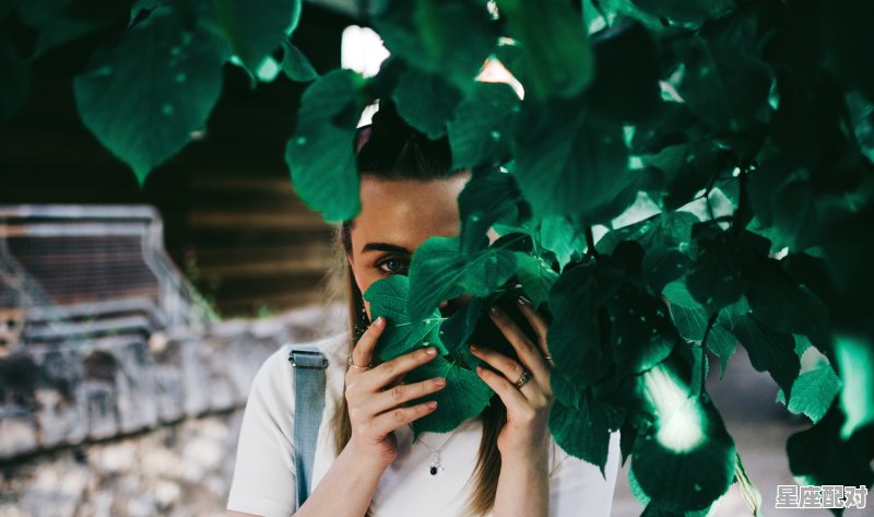 水瓶座是学渣还是学霸,十二星座水瓶座什么样的人 - 星座运势