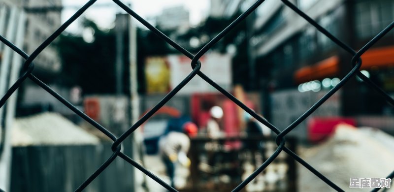 为什么双鱼的心里都住着一个摩羯_摩羯座和双鱼座配么 为什么双鱼的心里都住着一个摩羯_摩羯座和双鱼座配么 - 星座运势