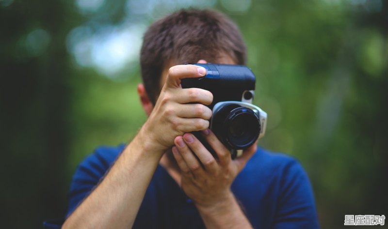 赖脸是什么意思,缠脸习俗 赖脸是什么意思,缠脸习俗 - 星座运势