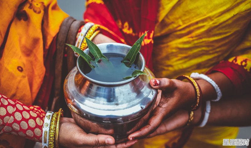 传统习俗与封建迷信的区别是什么,哪些习俗属于封建迷信 传统习俗与封建迷信的区别是什么,哪些习俗属于封建迷信 - 星座运势