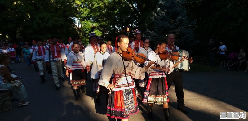 四川的民俗有哪些_四川传统陋习 - 星座运势