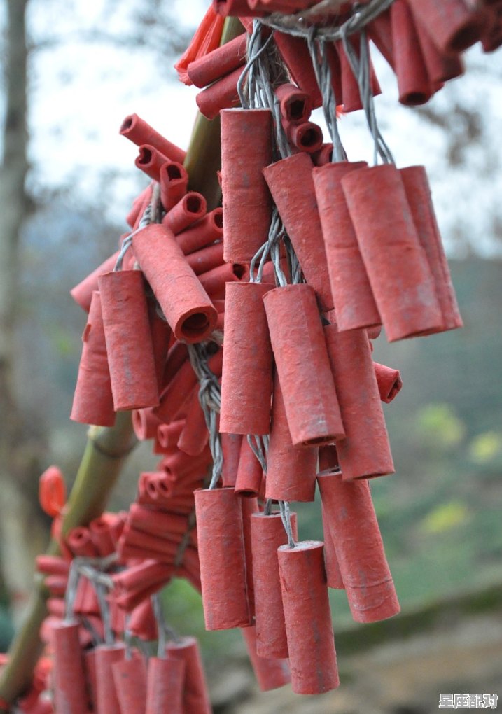 在中国传统风俗中有哪些代表吉祥如意的习俗吗,过年的哪些习俗有什么样的祝愿 在中国传统风俗中有哪些代表吉祥如意的习俗吗,过年的哪些习俗有什么样的祝愿 - 星座运势