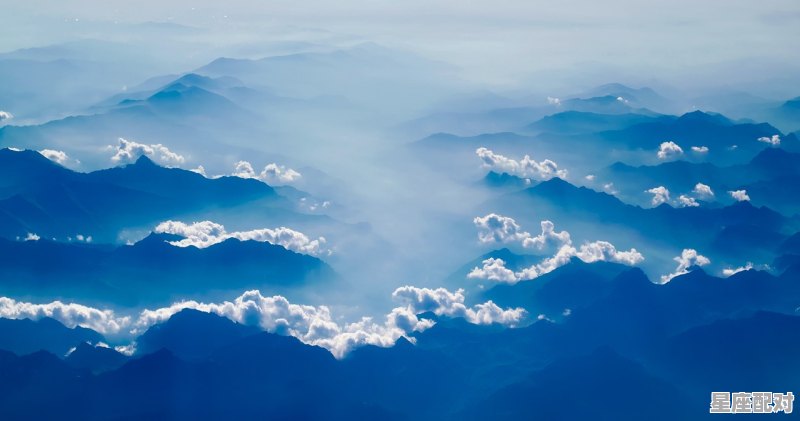 巨蟹座2022年9月24号穿么颜色的衣服_2022年狮子座几岁 - 星座运势