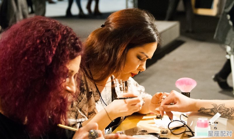 双子女最深爱的星座男,双子女和什么星座最配 双子女最深爱的星座男,双子女和什么星座最配 - 星座运势