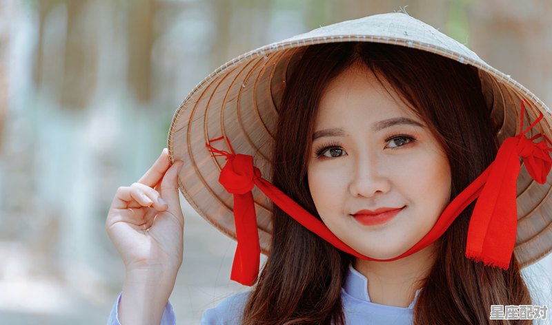 双子女的性格_双子座女孩的性格特点 - 星座运势