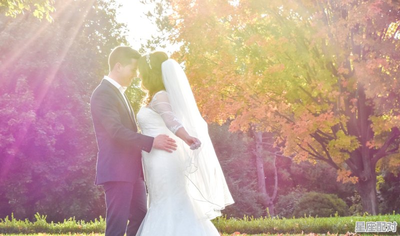 为啥新娘下车之后必须踩红毯,新娘下车就跑回家是什么习俗 - 星座运势