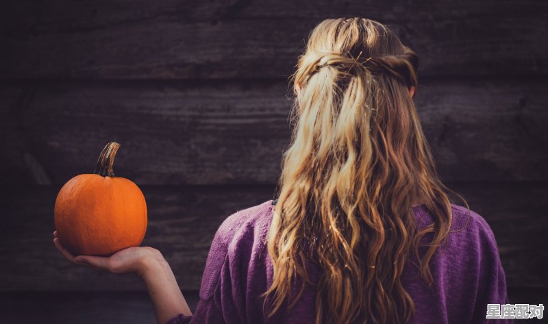 许巍属什么的，属猴巨蟹座女人性格脾气 - 星座运势