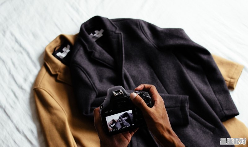 2021年11月25号穿什么衣服,今日运势每日穿搭 2021年11月25号穿什么衣服,今日运势每日穿搭 - 星座运势