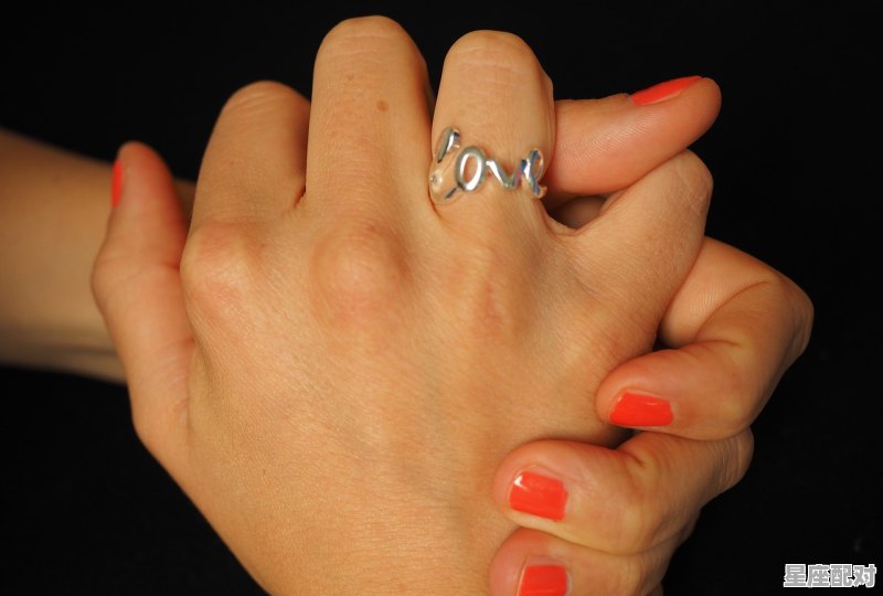 手指肌腱断裂多长时间能恢复?平时应该吃点什么好,梦到别人手断了 手指肌腱断裂多长时间能恢复?平时应该吃点什么好,梦到别人手断了 - 星座运势