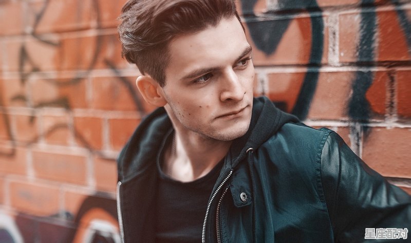 00年天蝎座男性格_天蝎男的性格特点及缺点 - 星座运势