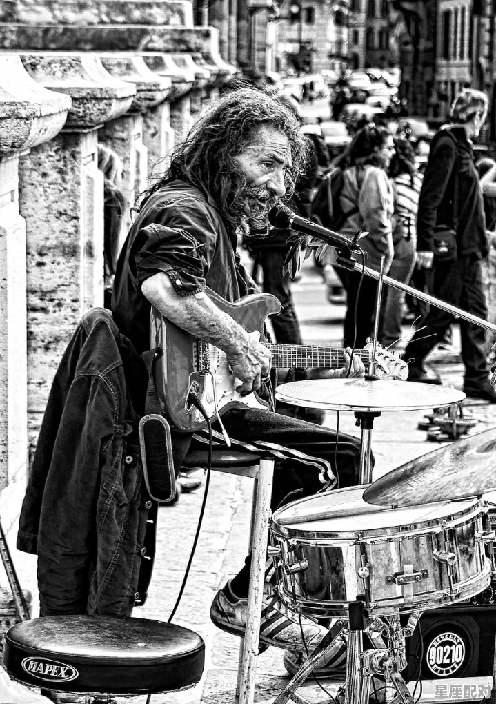 苗族藏鼓节人们敲鼓吗_什么叫乌天鼓 苗族藏鼓节人们敲鼓吗_什么叫乌天鼓 - 星座运势