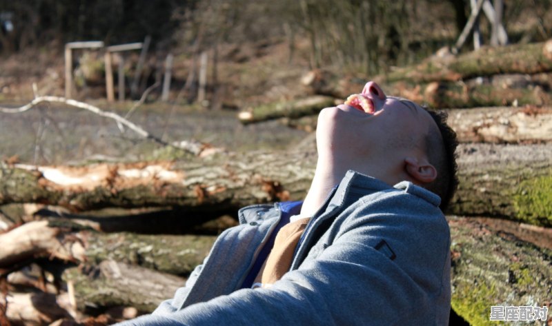 迈克尔加怀特的师傅是李小龙吗,李凯什么星座 迈克尔加怀特的师傅是李小龙吗,李凯什么星座 - 星座运势