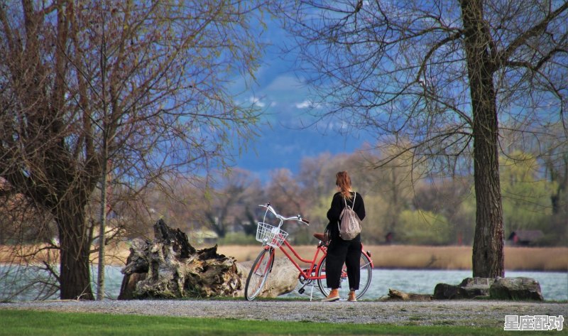 如何描写孤独6个字,梦到自己很孤独 如何描写孤独6个字,梦到自己很孤独 - 星座运势