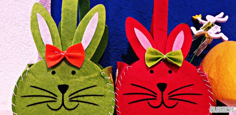 红楼梦十二个寓意_戏子带面具是什么生肖 - 星座运势