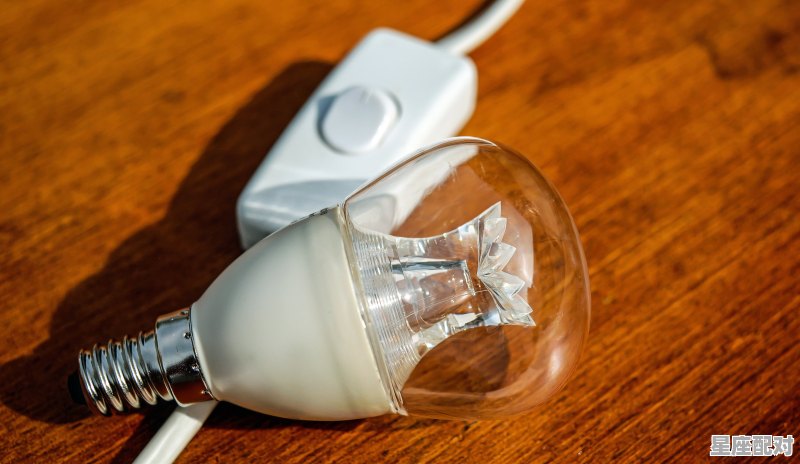 灯的火线零线接反会怎么样_主电线怎么接灯泡线和开关线 - 星座运势