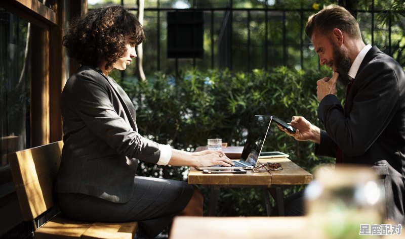 怎么征服水瓶座男人_朱菲儿什么星座 怎么征服水瓶座男人_朱菲儿什么星座 - 星座运势