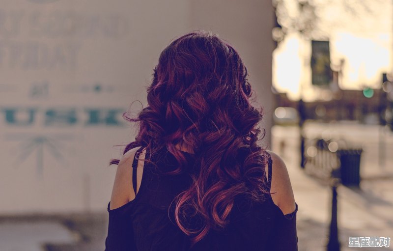 天蝎女给人的第一感觉_为啥说天蝎女如同少女 天蝎女给人的第一感觉_为啥说天蝎女如同少女 - 星座运势