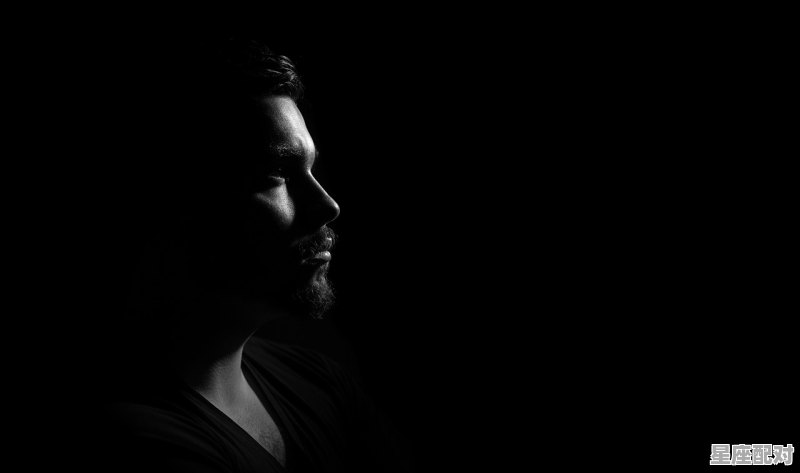 水瓶座的性格优势和弱点_水瓶座男性格特点和弱点 水瓶座的性格优势和弱点_水瓶座男性格特点和弱点 - 星座运势