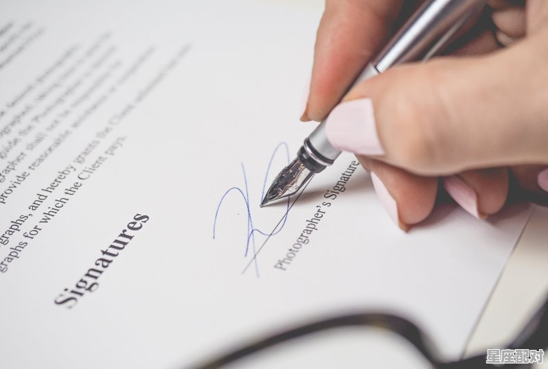 小新身边的朋友都叫什么名字_拉笔小新是什么学校 - 星座运势