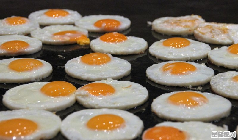 端午节的时候为什么要吃咸鸭蛋_端午节吃鸭蛋的由来 - 星座运势