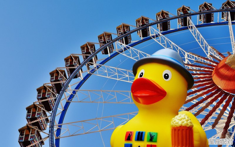 广东河源生男孩吊花灯习俗_广东丰顺定亲习俗 广东河源生男孩吊花灯习俗_广东丰顺定亲习俗 - 星座运势