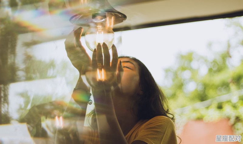 巨蟹座的女生和什么星座的男生配,星座配对姻缘最好是什么星座呢女性 - 星座运势