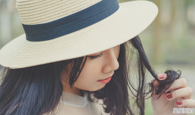 为什么女孩子一发脾气就要摔东西_我的老公常因一点小事而发脾气摔东西,家里的东西被他摔坏了很多,每次跟他吵后只能好一段时间 - 星座运势