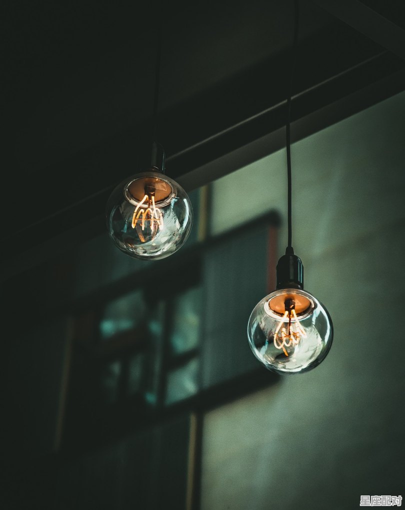 三个水象星座的区别_为什么说双鱼是巨蟹的终结者 - 星座运势