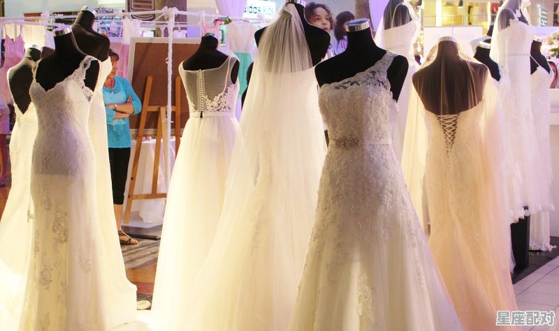 俄罗斯结婚须知，俄罗斯婚礼要遵守哪些传统习俗 - 星座运势