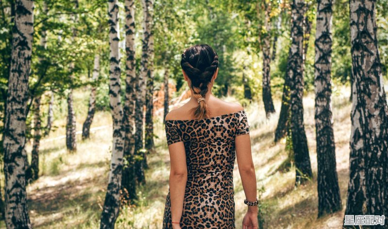 柘枝舞属于什么舞种_古时女子为什么要裹脚 - 星座运势