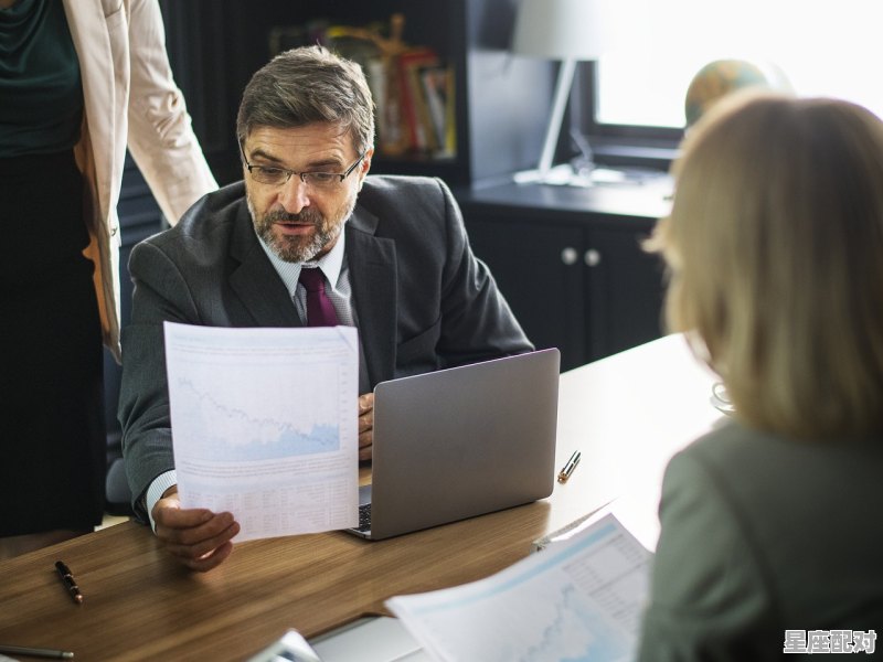 俄罗斯人是怎么接女婿的_俄罗斯的问候礼仪 俄罗斯人是怎么接女婿的_俄罗斯的问候礼仪 - 星座运势
