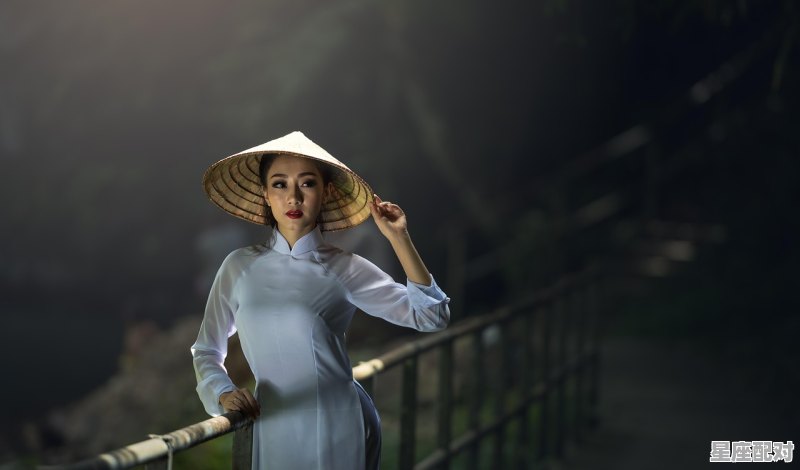 月亮水瓶女真的很招男人喜欢吗，月亮仙女座性格 - 星座运势